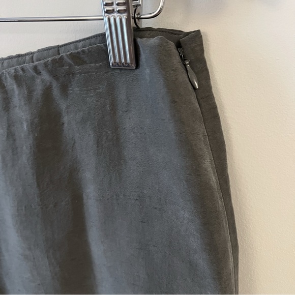 Eileen Fisher Gray Dress Pants Lightweight Side Zipper Close Tapered Leg Small - Picture 4 of 8
